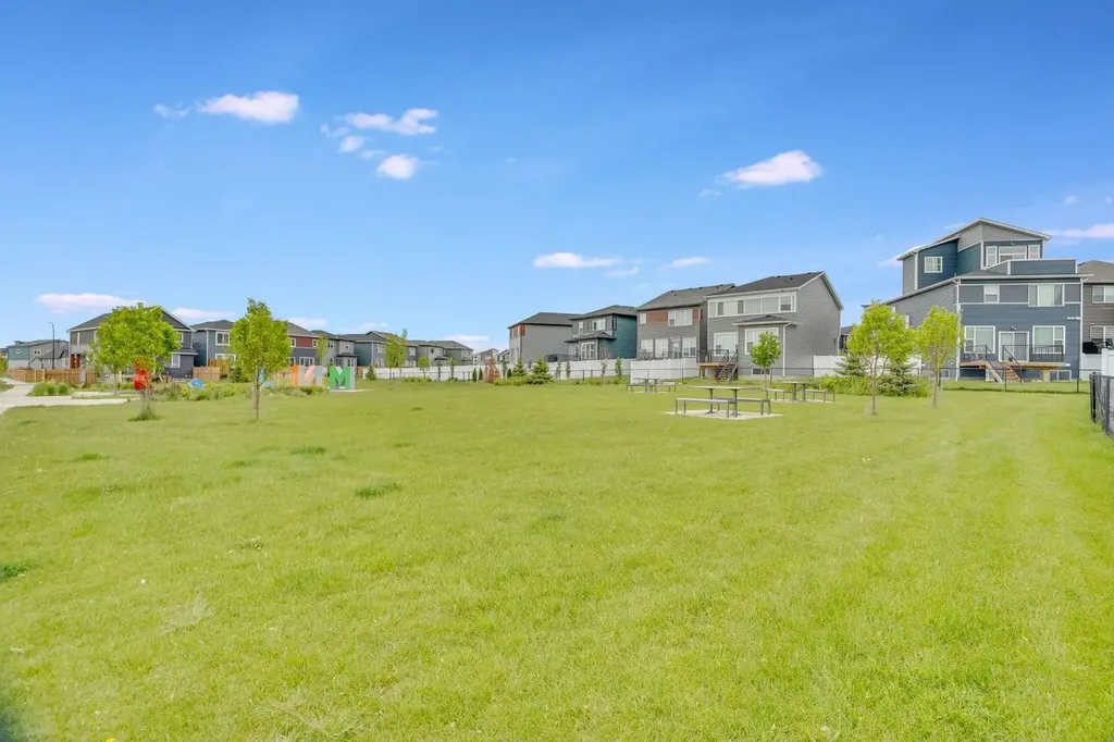 54 Belmont Manor SW Calgary AB T2X 5E4