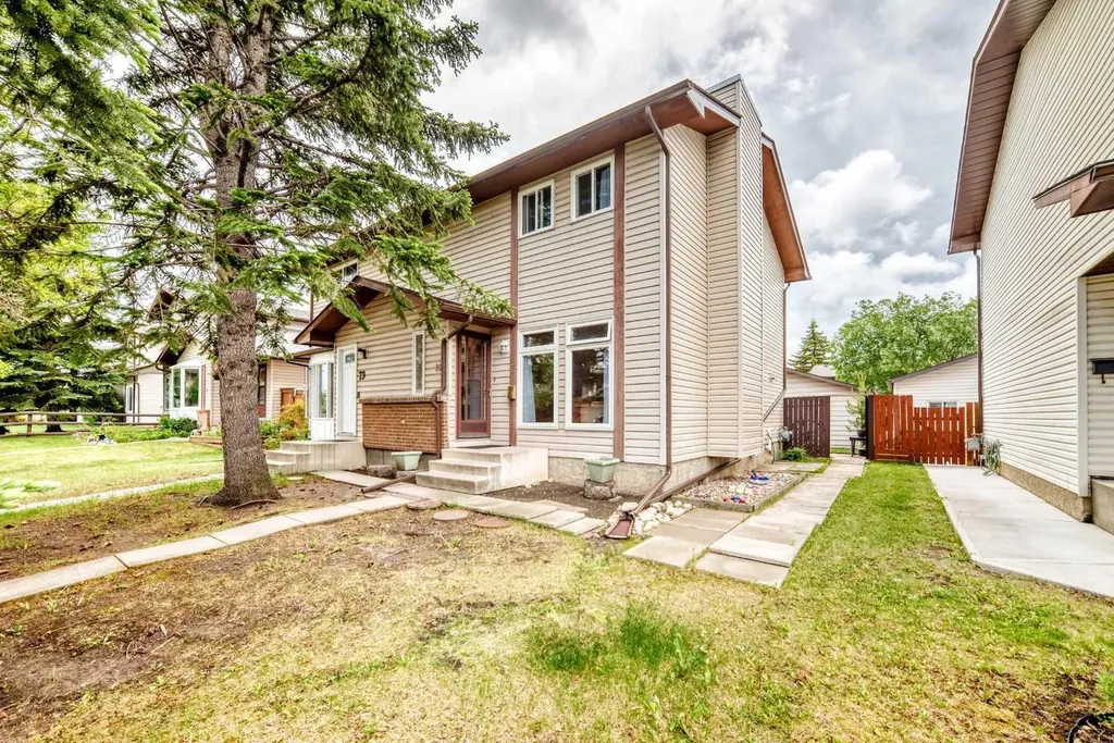 75 Cedardale Crescent SW Calgary AB T2W 4B2