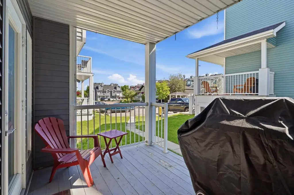 5220 50a Avenue Sylvan Lake AB T4S1E5