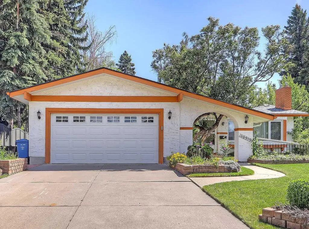 10915 Willowglen Place SE Calgary AB T2J 1R8