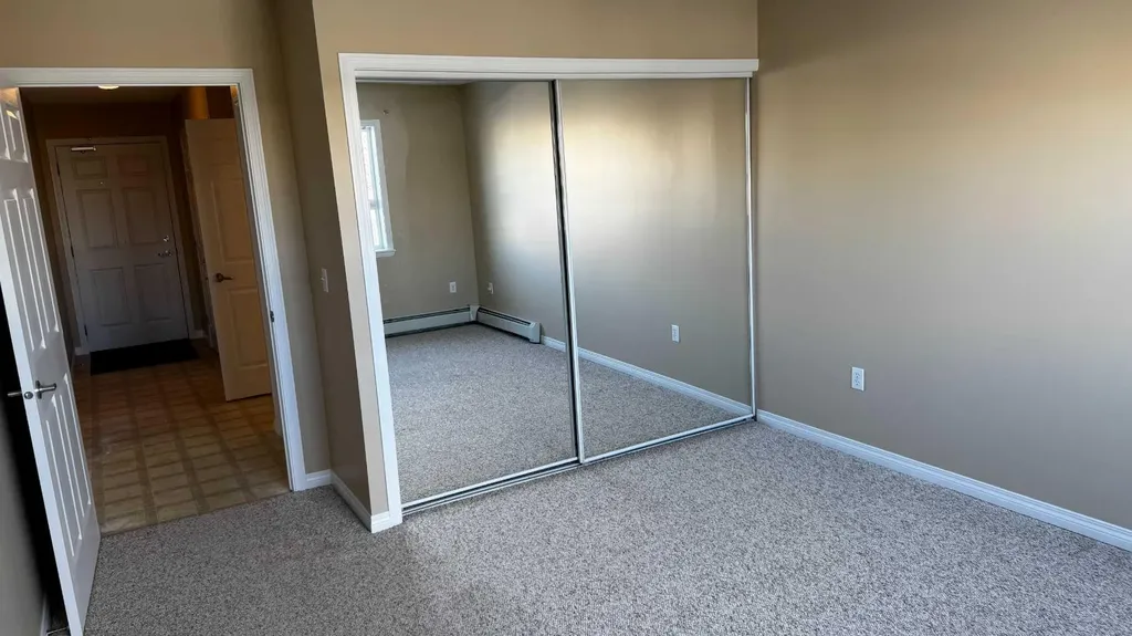 10402 111 Street Grande Prairie AB T8V 8G4