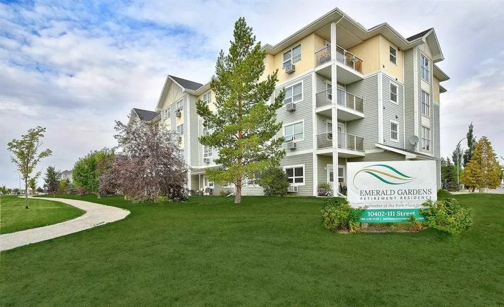 10402 111 Street Grande Prairie AB T8V 8G4