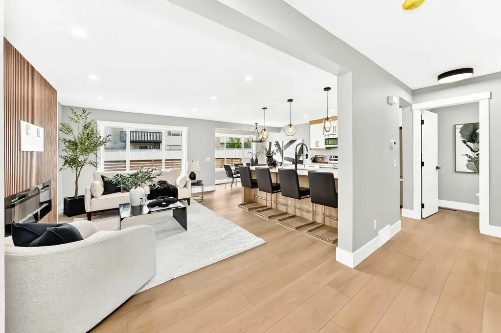 230 Citadel Estates Heights NW Calgary AB T3G 5E5