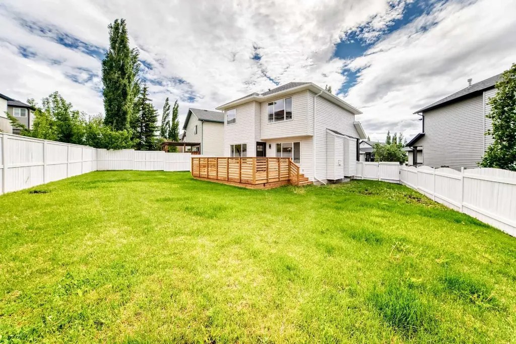 230 Citadel Estates Heights NW Calgary AB T3G 5E5