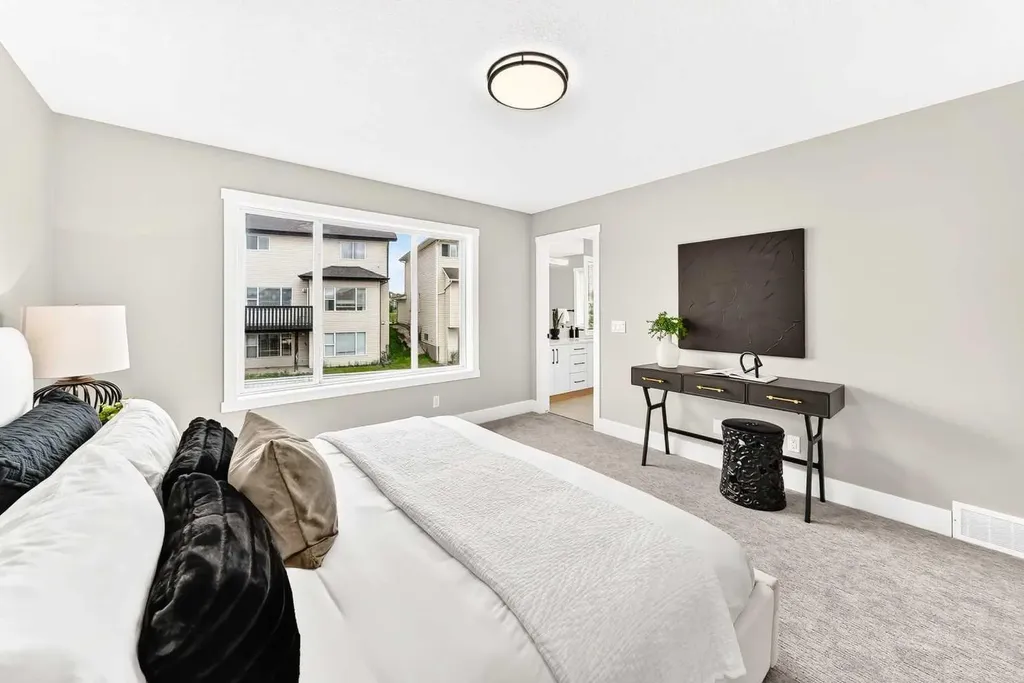 230 Citadel Estates Heights NW Calgary AB T3G 5E5