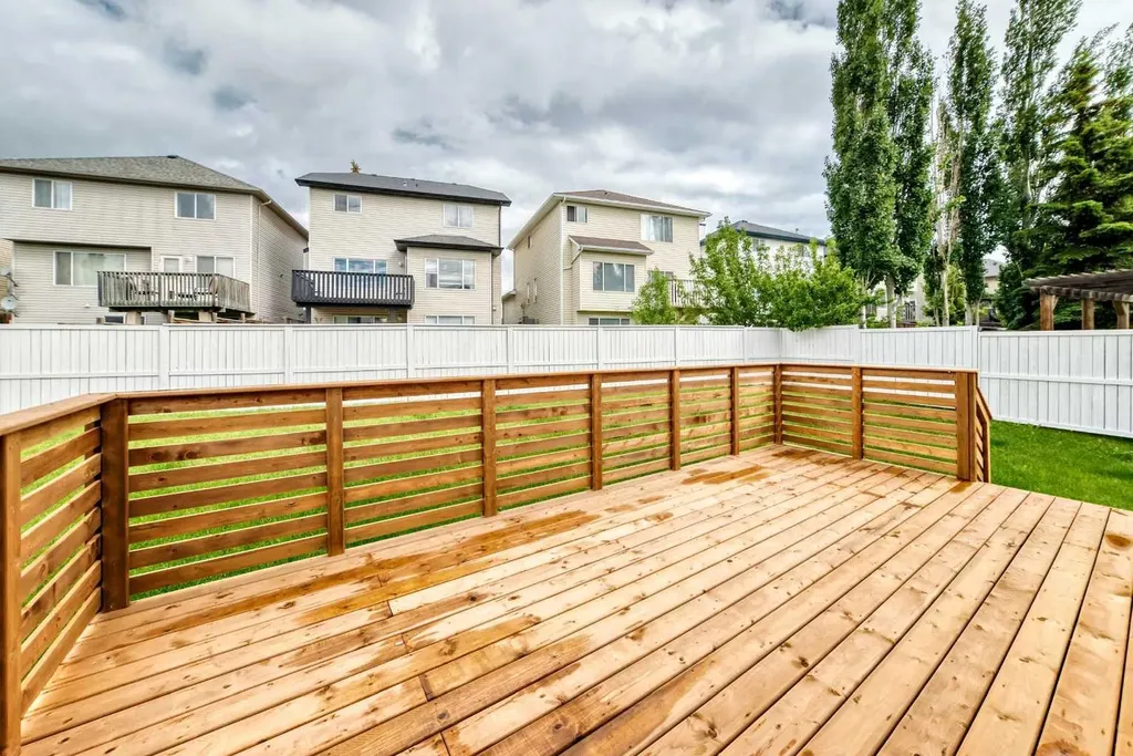 230 Citadel Estates Heights NW Calgary AB T3G 5E5
