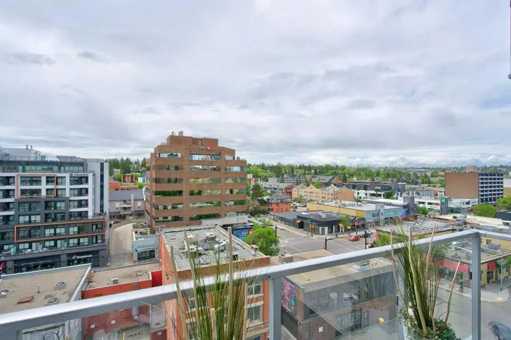 930 16 Avenue SW Calgary AB T2R 1C2