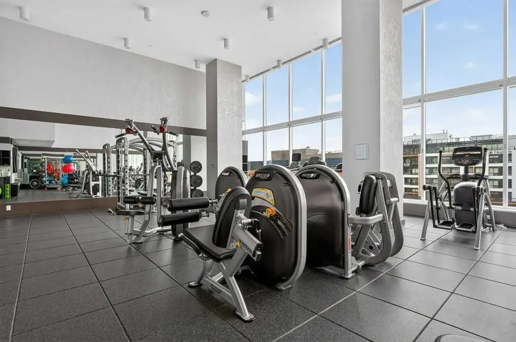 930 16 Avenue SW Calgary AB T2R 1C2