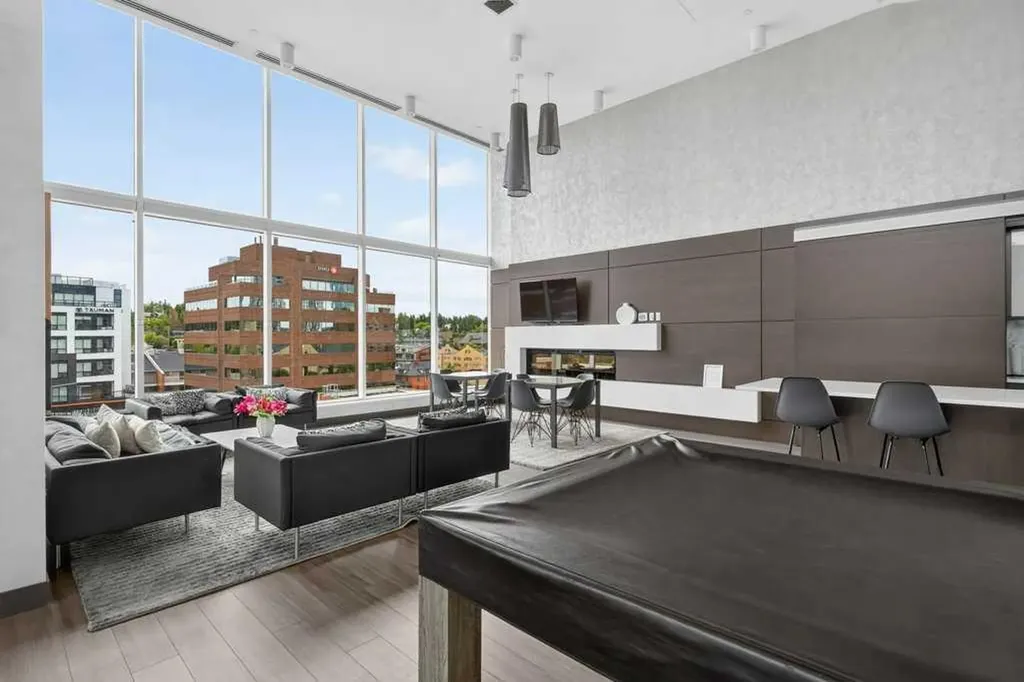 930 16 Avenue SW Calgary AB T2R 1C2