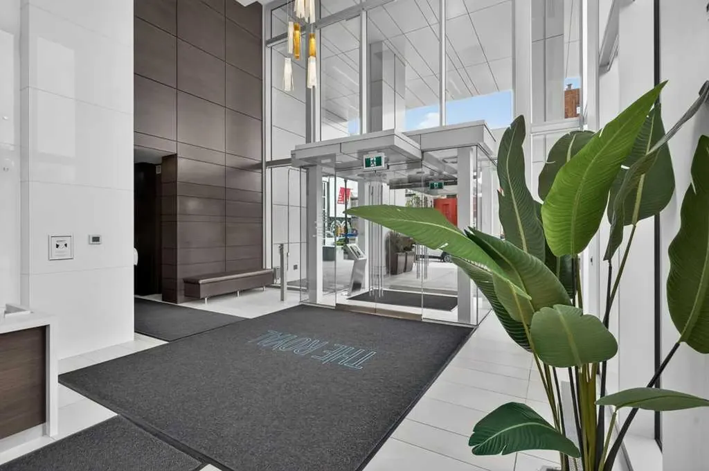 930 16 Avenue SW Calgary AB T2R 1C2