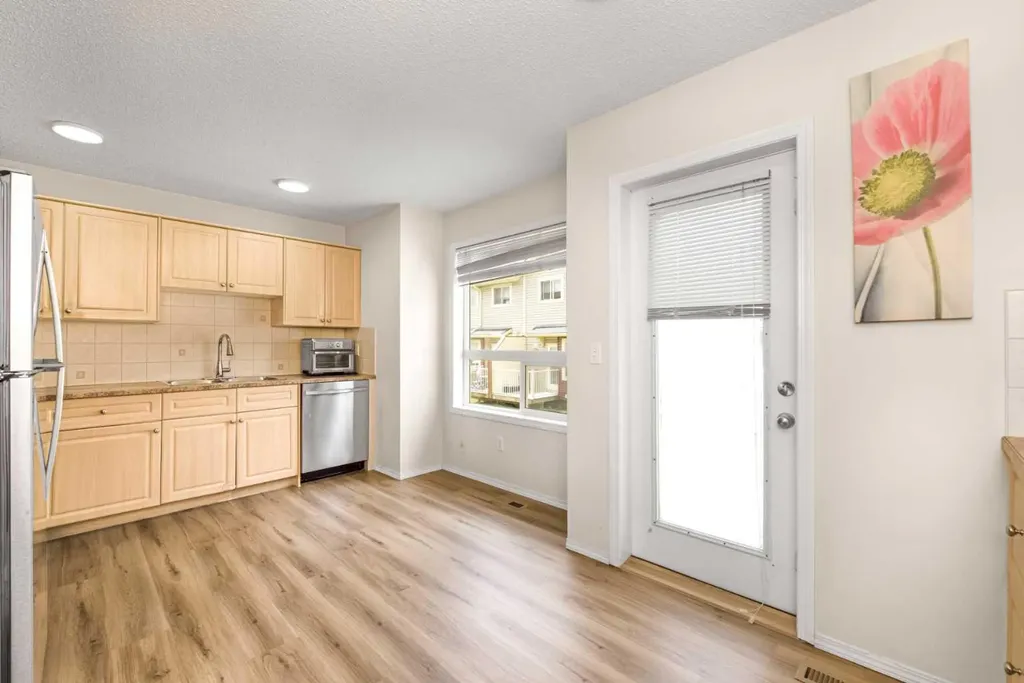 111 Tarawood Lane NE Calgary AB T3J 5B9