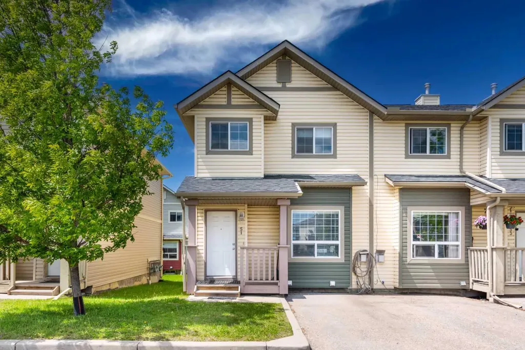 111 Tarawood Lane NE Calgary AB T3J 5B9