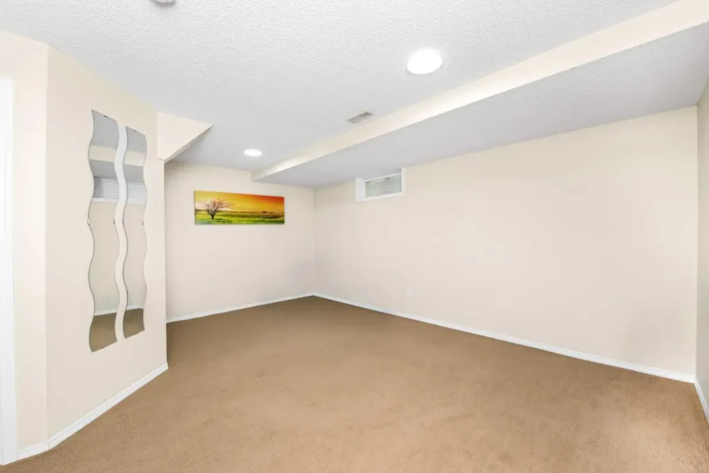 111 Tarawood Lane NE Calgary AB T3J 5B9