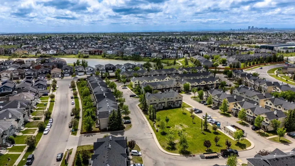 111 Tarawood Lane NE Calgary AB T3J 5B9
