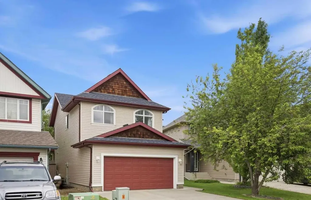 16 Evansbrooke Rise Calgary AB T3P 1C6