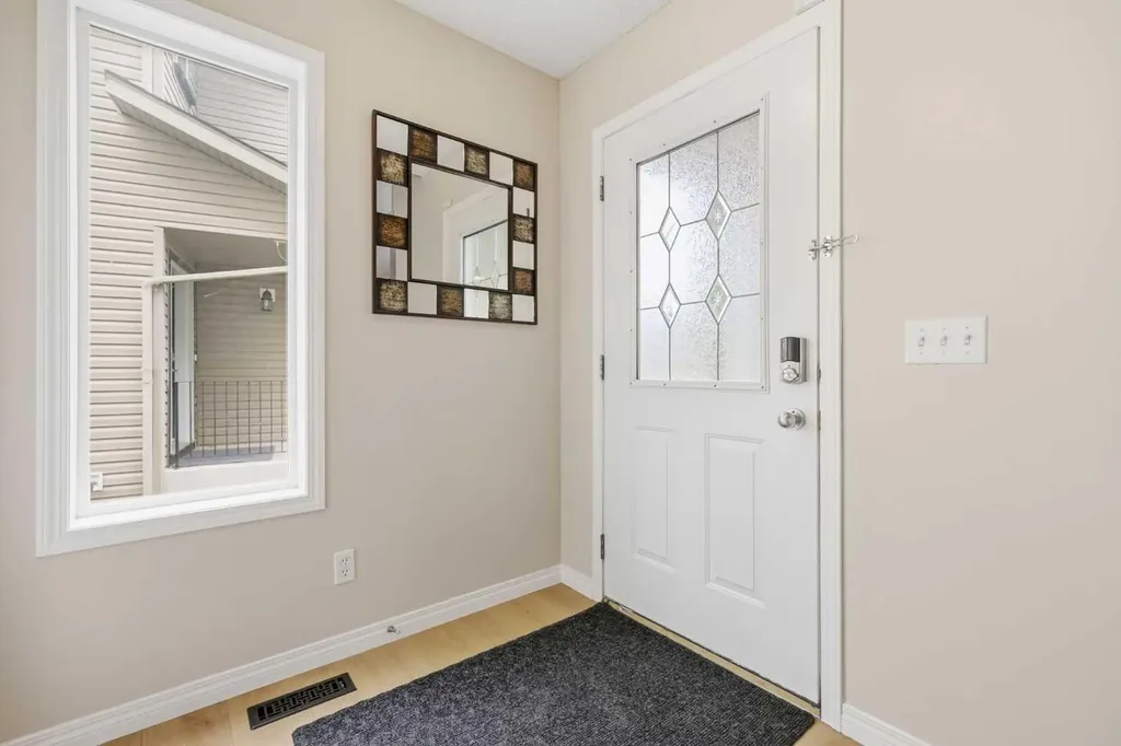 16 Evansbrooke Rise Calgary AB T3P 1C6
