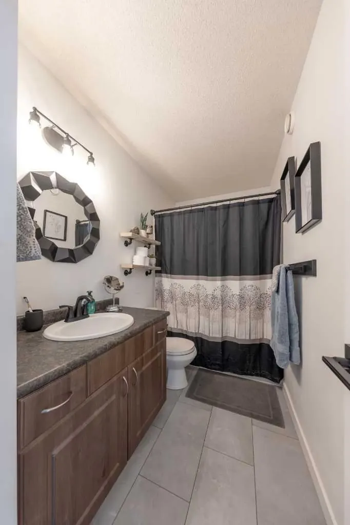 307 7 Avenue Paradise Hill SK S0M2G0