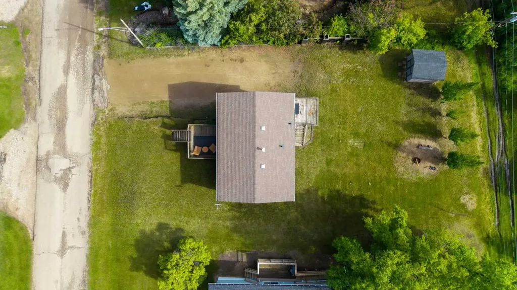 307 7 Avenue Paradise Hill SK S0M2G0