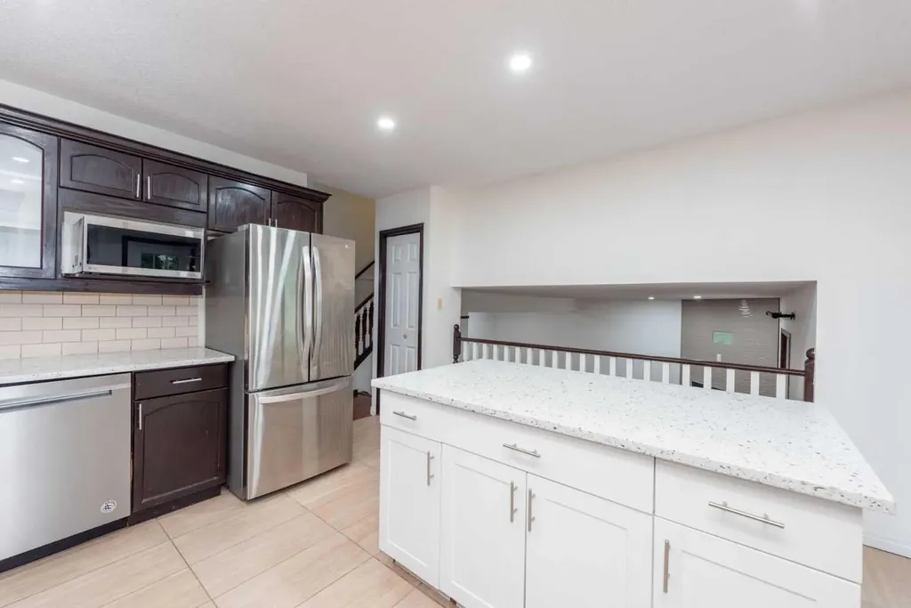 244 Riverglen Place SE Calgary AB T2C 3T4