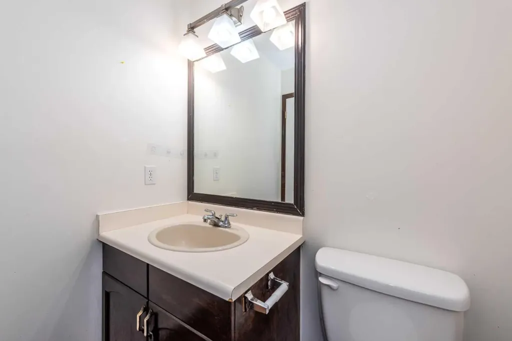 244 Riverglen Place SE Calgary AB T2C 3T4