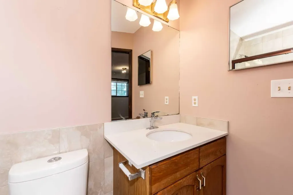 244 Riverglen Place SE Calgary AB T2C 3T4