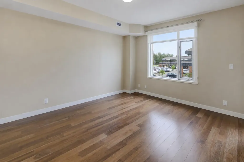 16 Varsity Estates Circle NW Calgary AB T3A 2C5