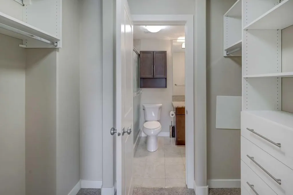 16 Varsity Estates Circle NW Calgary AB T3A 2C5
