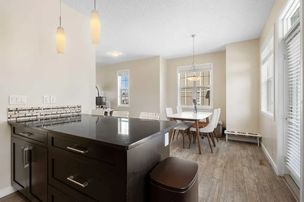 267 Mahogany Way SE Calgary AB T3M 2G6
