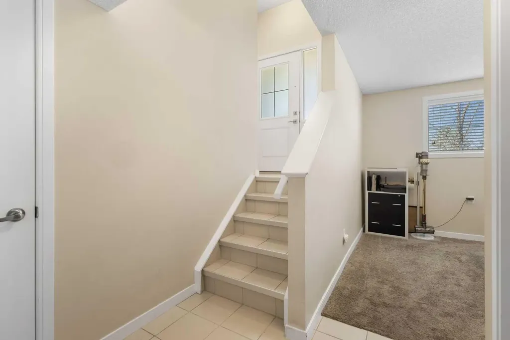 267 Mahogany Way SE Calgary AB T3M 2G6