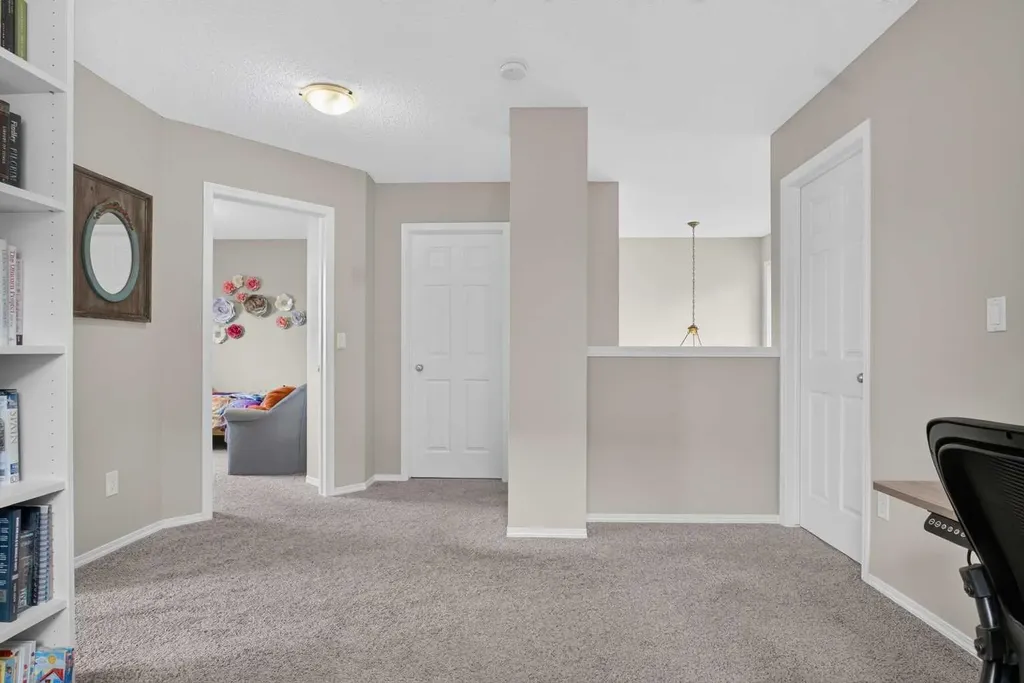 149 Royal Birch Bay NW Calgary AB T3G 5X6