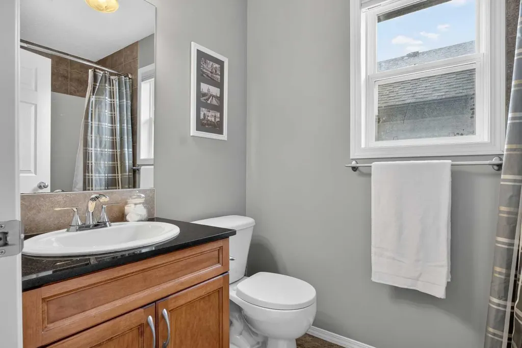 149 Royal Birch Bay NW Calgary AB T3G 5X6