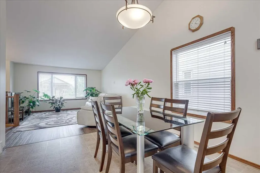 348 Lancaster Drive Red Deer AB T4R 3S4