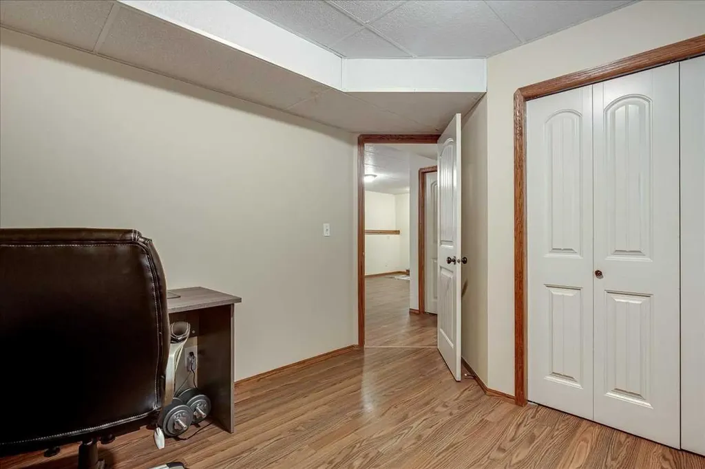 348 Lancaster Drive Red Deer AB T4R 3S4