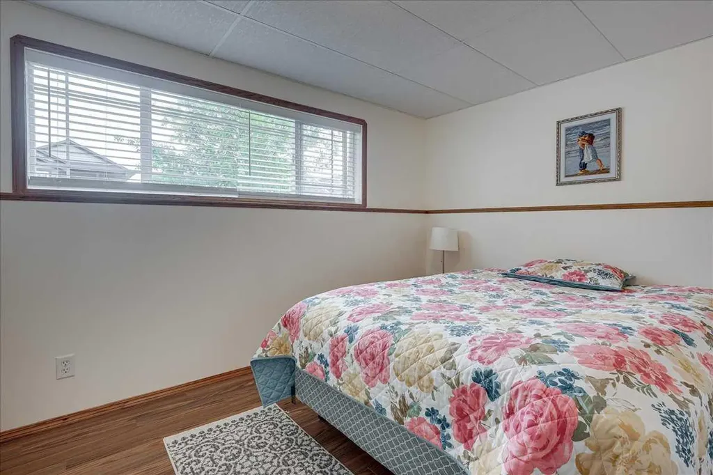 348 Lancaster Drive Red Deer AB T4R 3S4