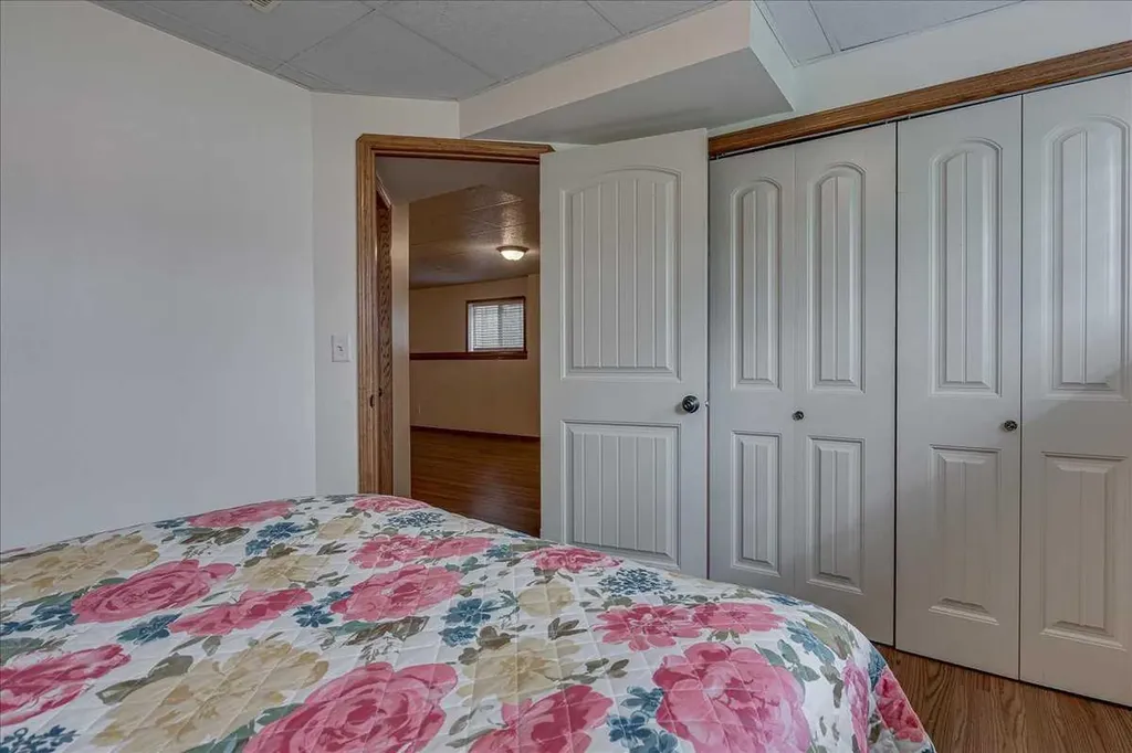 348 Lancaster Drive Red Deer AB T4R 3S4