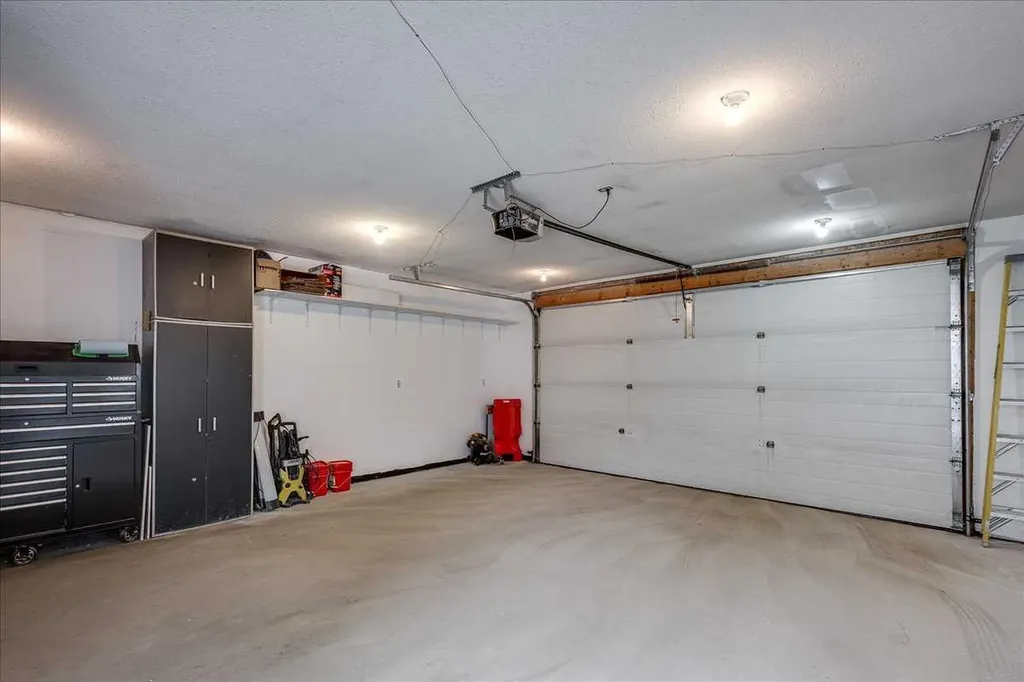 348 Lancaster Drive Red Deer AB T4R 3S4