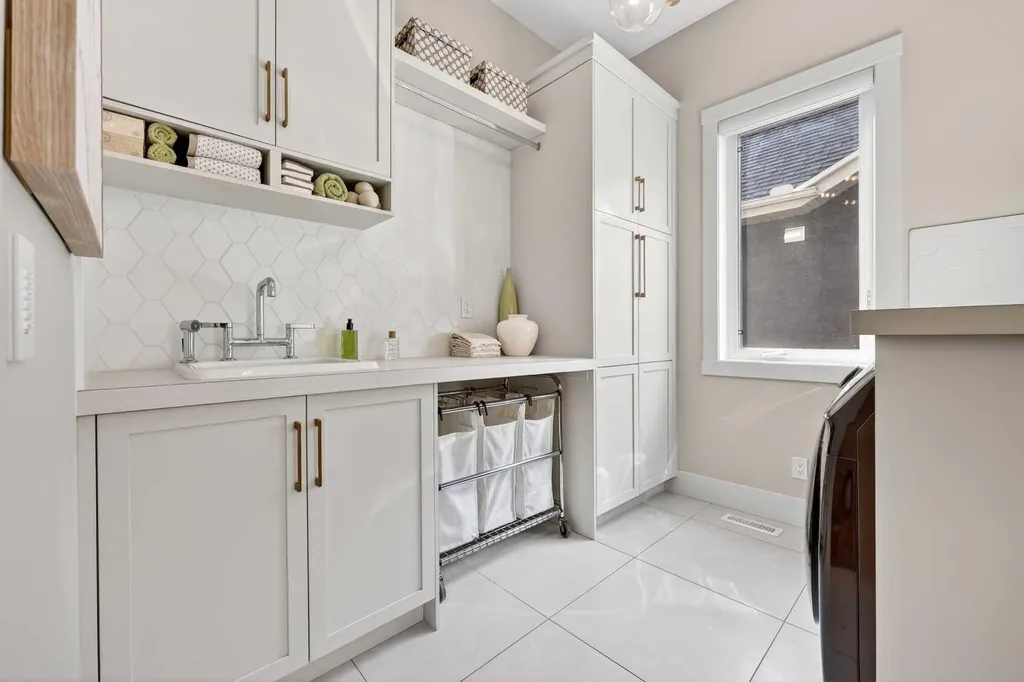 45 Cranbrook Rise SE Calgary AB T3M 2S8