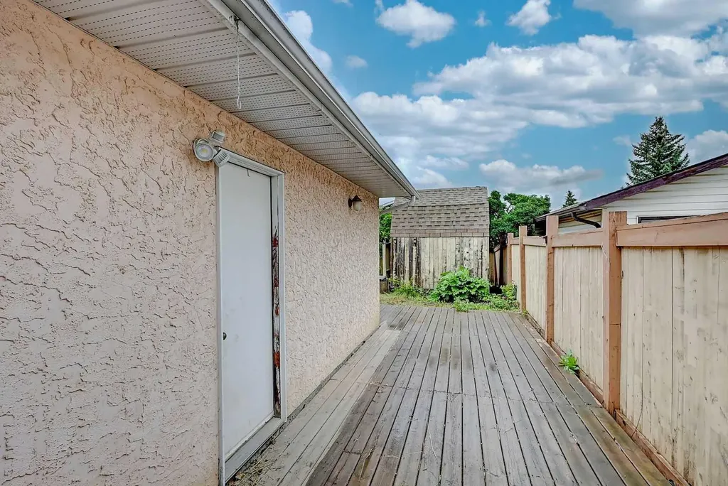 10315 Michaelis Boulevard Grande Prairie AB T8W 1Z1