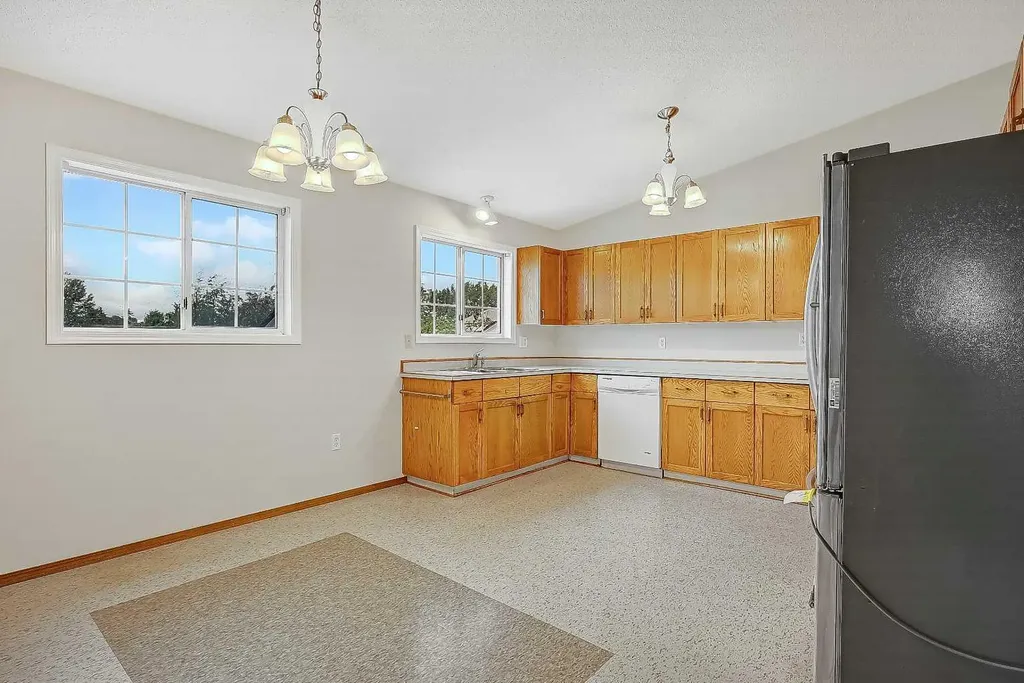 10315 Michaelis Boulevard Grande Prairie AB T8W 1Z1