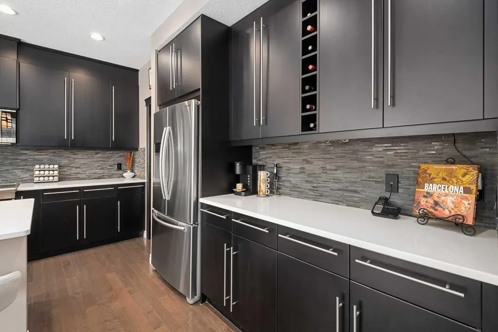323 Nolan Hill Boulevard NW Calgary AB T3R 0P8