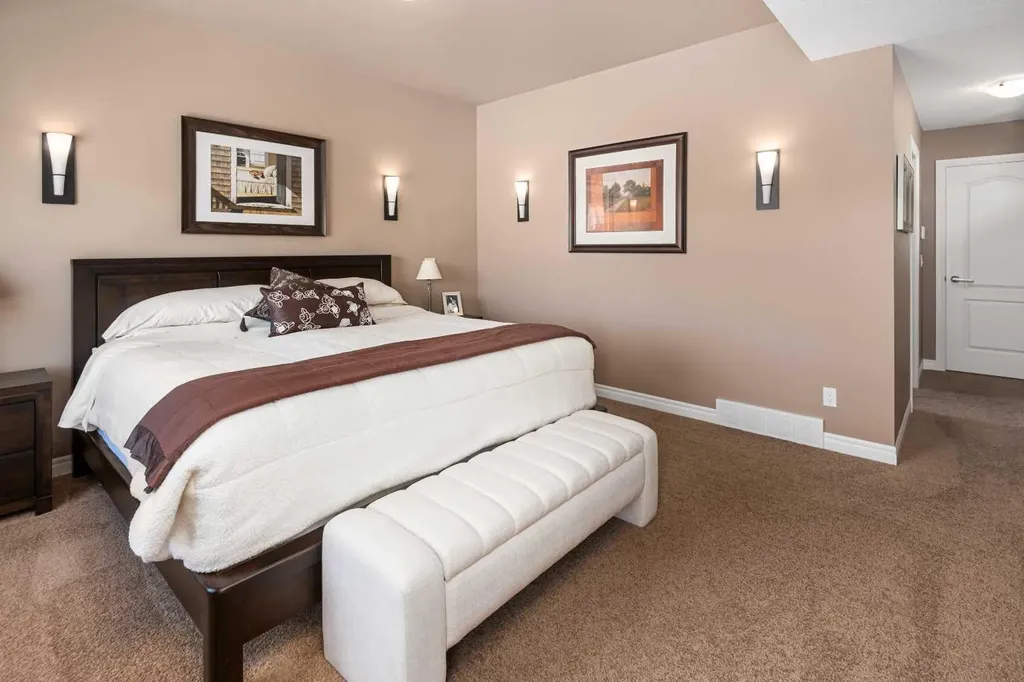 323 Nolan Hill Boulevard NW Calgary AB T3R 0P8