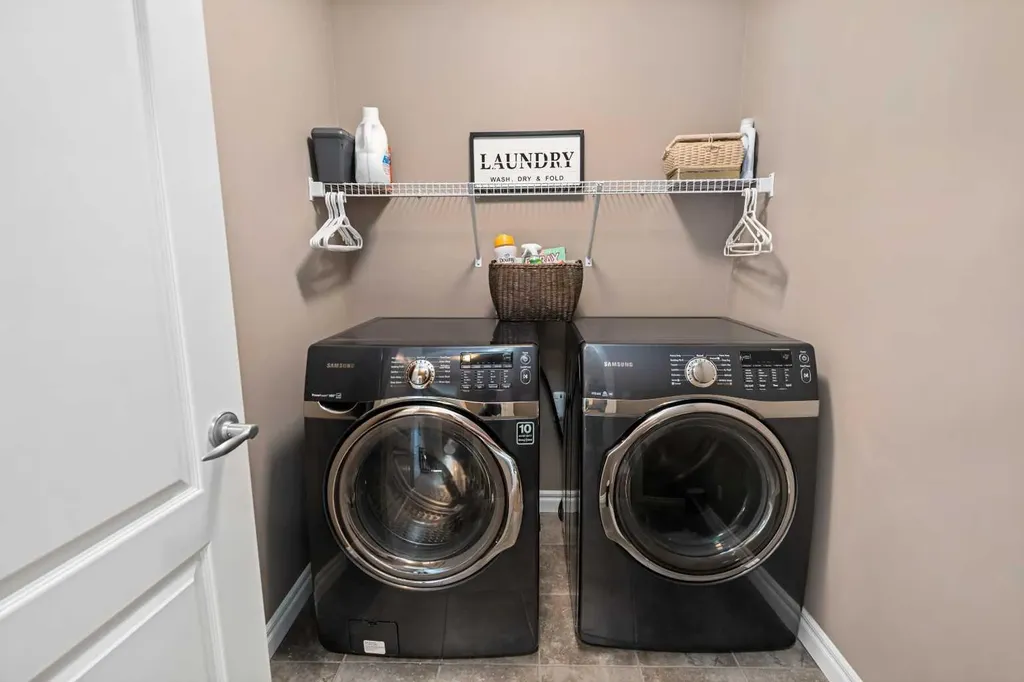 323 Nolan Hill Boulevard NW Calgary AB T3R 0P8