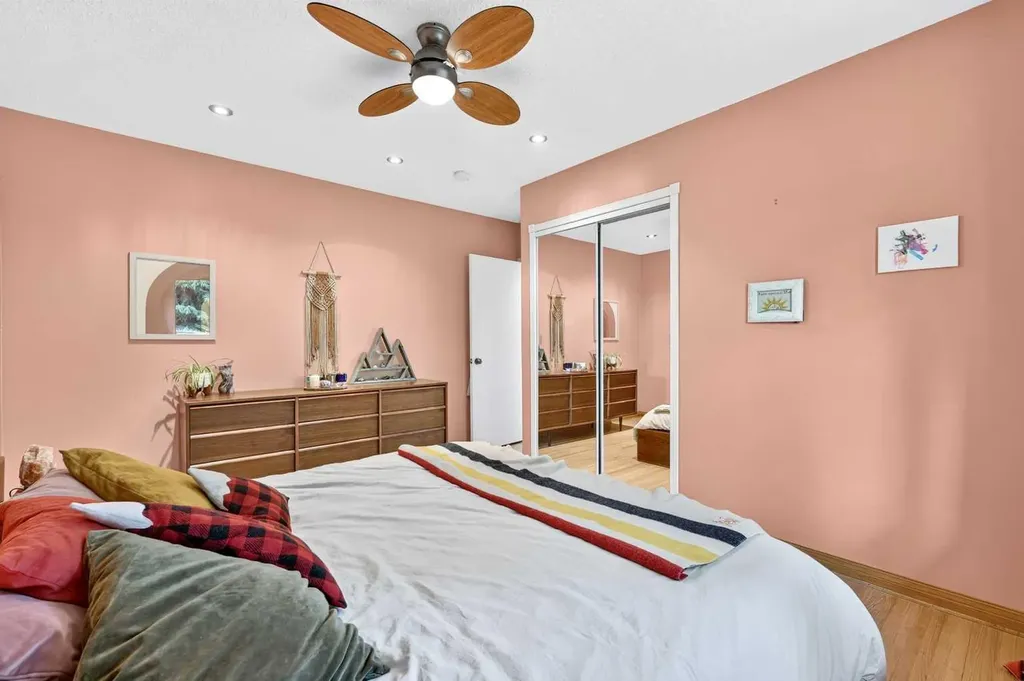 4911 43 Street SW Calgary AB T3E 3R2