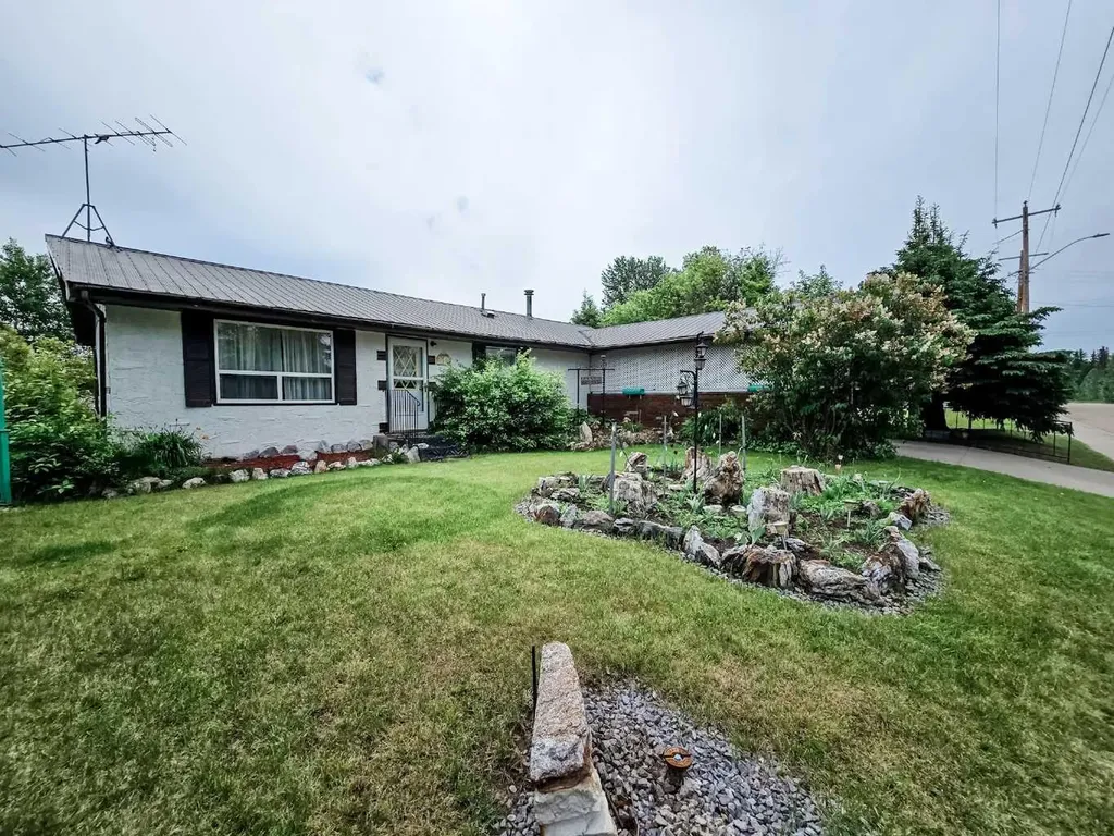 5013 51 Street Peers AB T0E 1W0