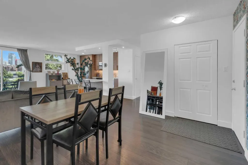 1027 Cameron Avenue SW Calgary AB T2T 0K3