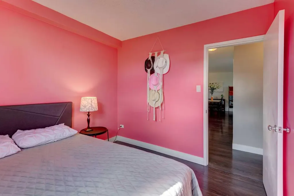 1027 Cameron Avenue SW Calgary AB T2T 0K3