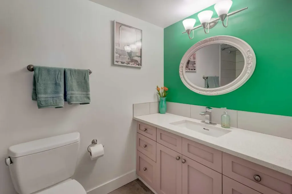 1027 Cameron Avenue SW Calgary AB T2T 0K3