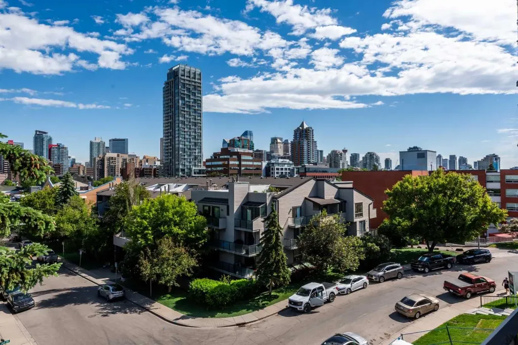 1027 Cameron Avenue SW Calgary AB T2T 0K3