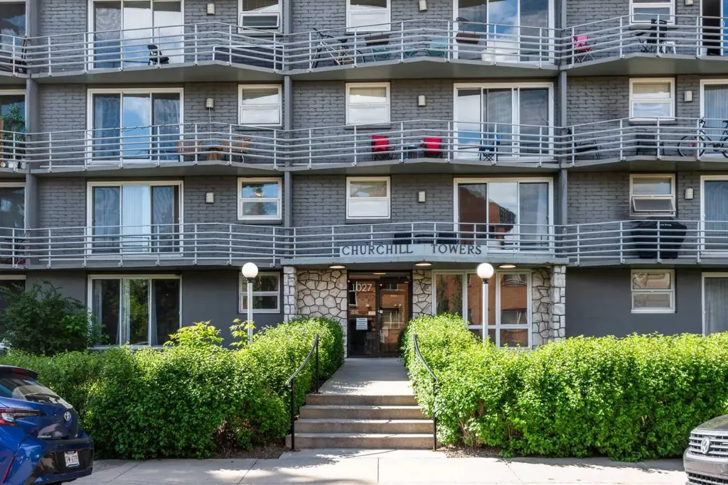 1027 Cameron Avenue SW Calgary AB T2T 0K3