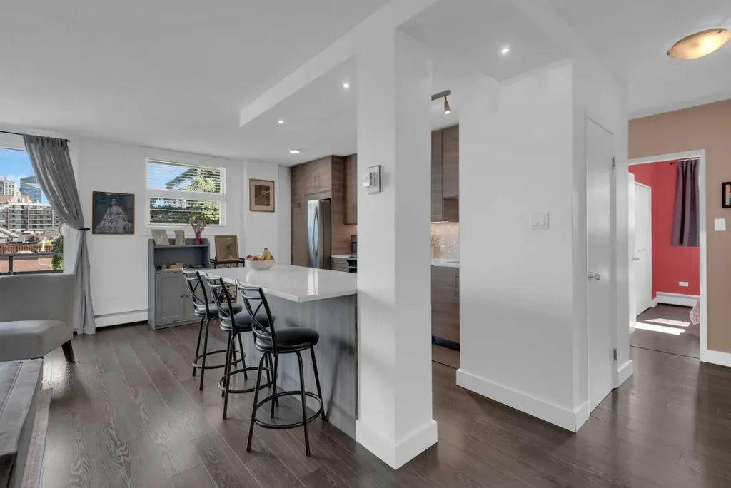 1027 Cameron Avenue SW Calgary AB T2T 0K3